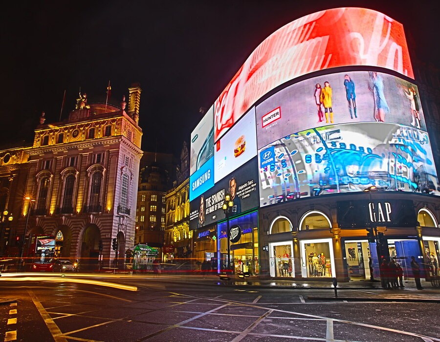 Piccadilly Circus